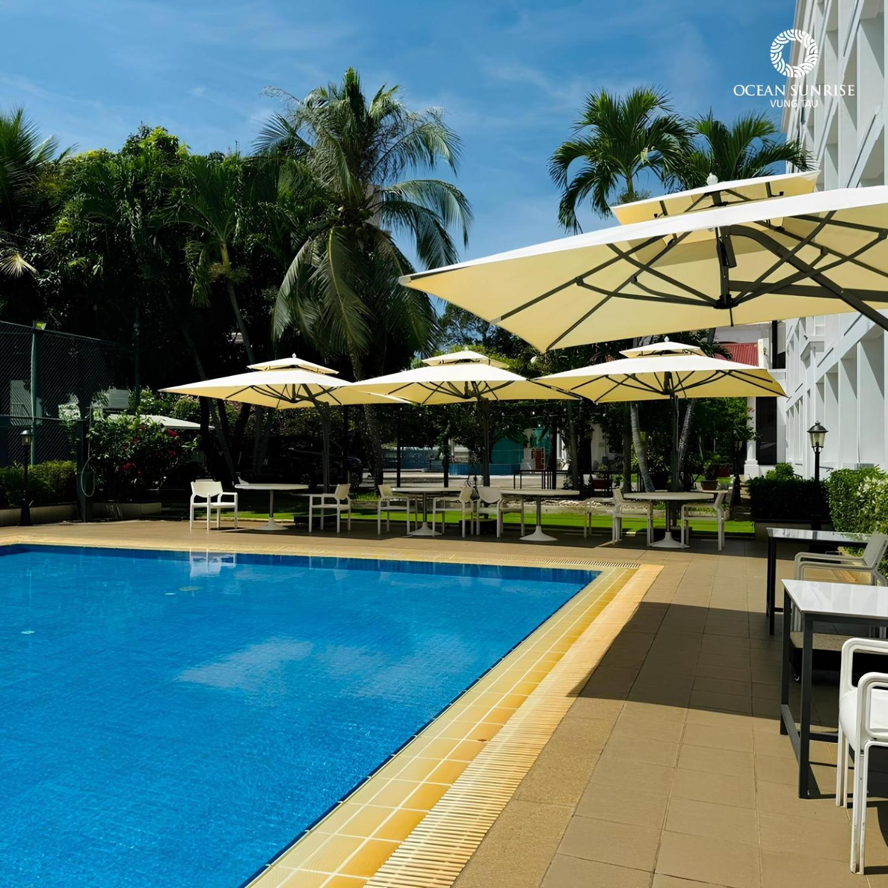 Ocean Sunrise Vung Tau Aparthotel Bagian luar foto
